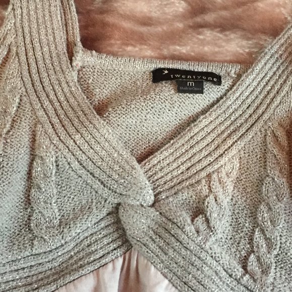 Dress - Picture 2 of 8